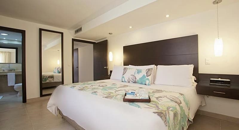 Capilla del Mar, GEN