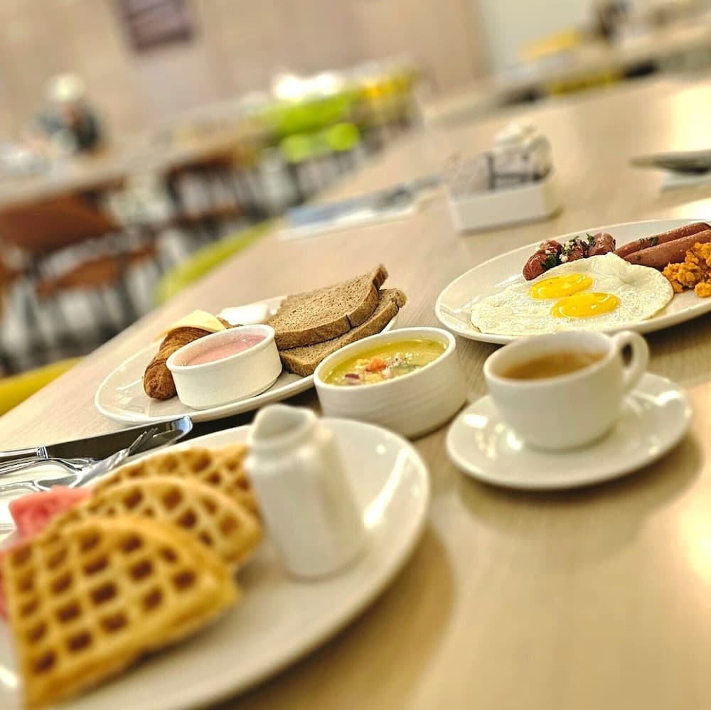 Swiss-Belinn Airport Muscat, Breakfast buffet