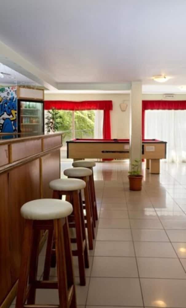 Hotel Internacional, Bar (on property)