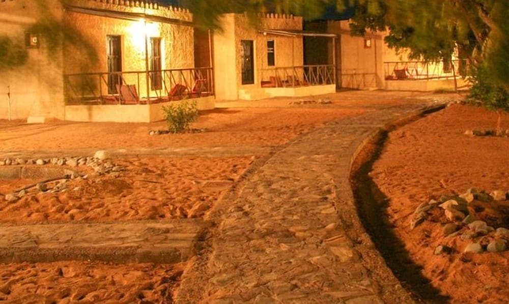 Sama Al Wasil Desert Camp, Exterior