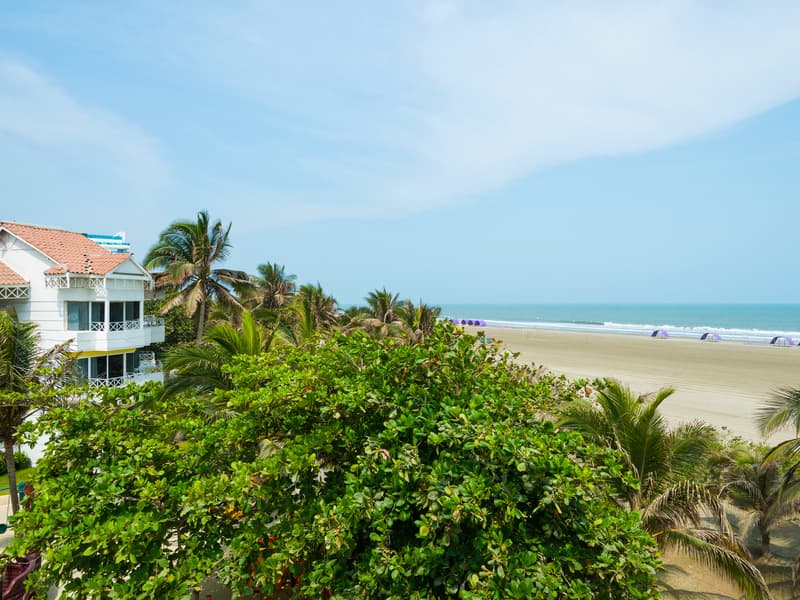 Las Americas Casa de Playa, PLA