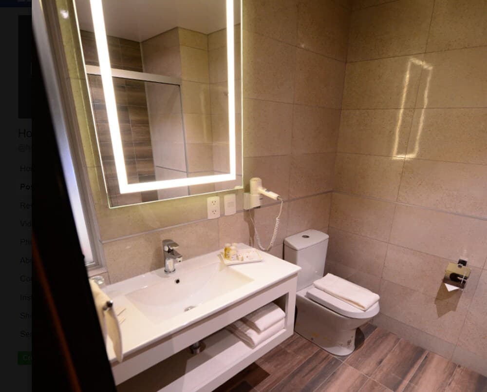 Hotel Rennova, Cuarto de baño