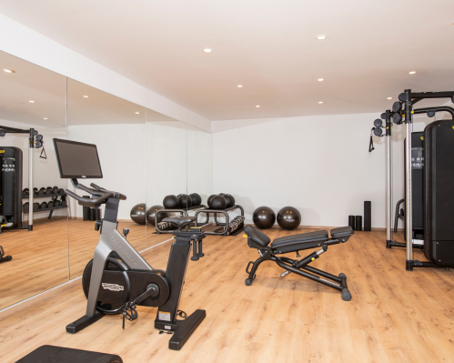 Mangia's Santa Teresa Sardinia, Curio Collection by Hilton, 