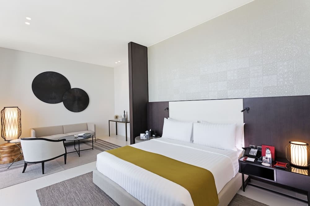 The Oberoi Beach Resort, Al Zorah, Room
