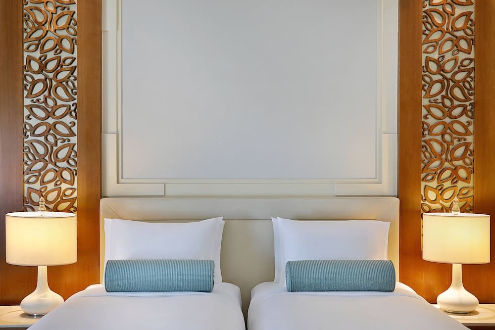 Al Bustan Palace, a Ritz-Carlton Hotel, Room