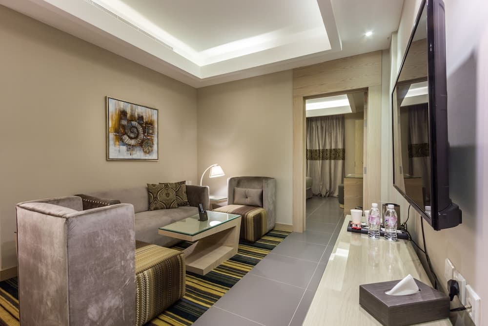 Ewaa Express Hotel Maadi, Al-Hamra, Living area