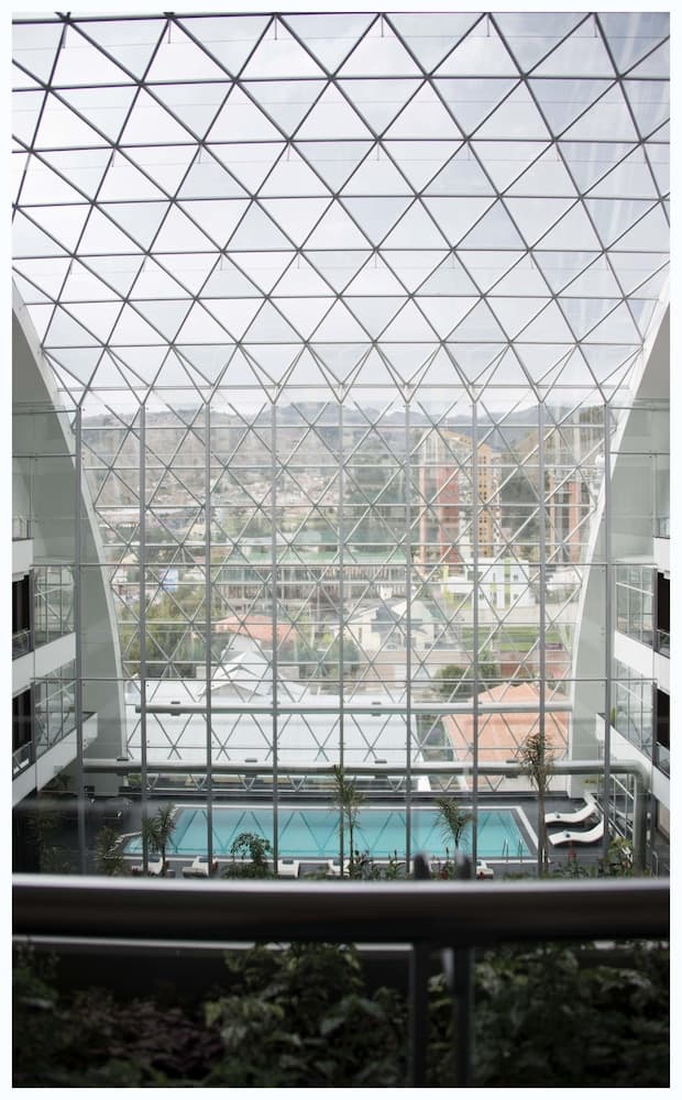 Casa Grande Hotel, Indoor Pool