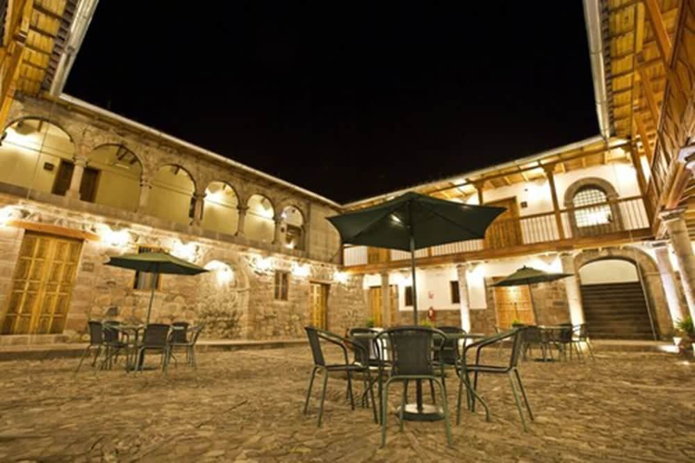 Tierra Viva Cusco Centro, Exterior