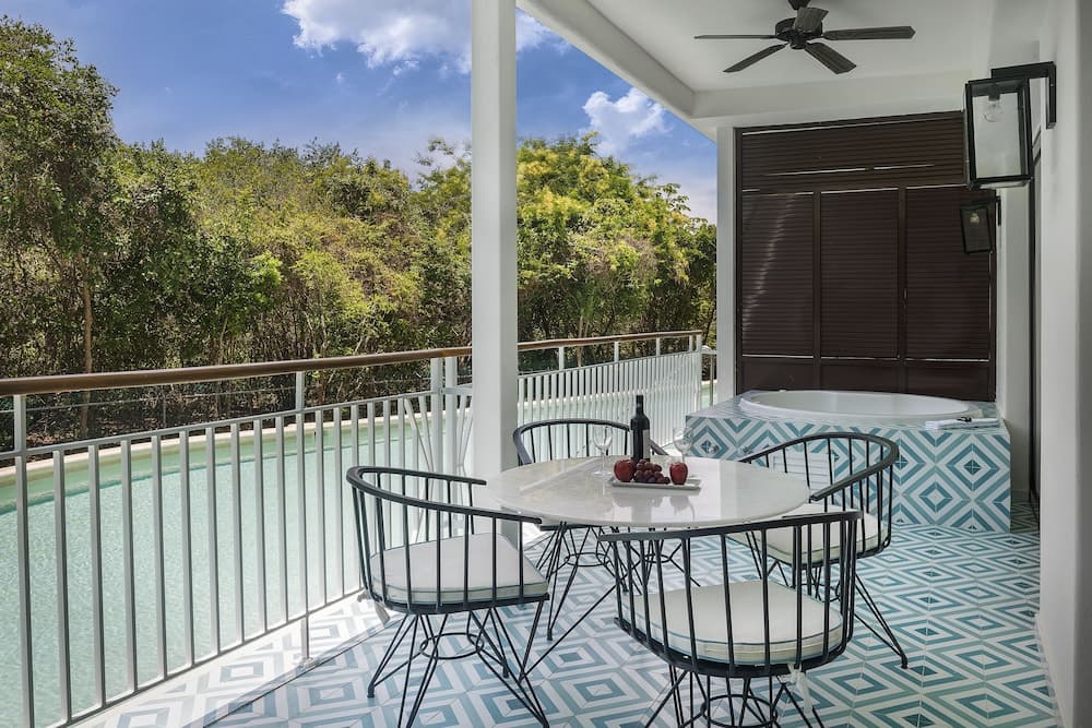 Ocean Riviera Paradise All Inclusive, Terrace/patio