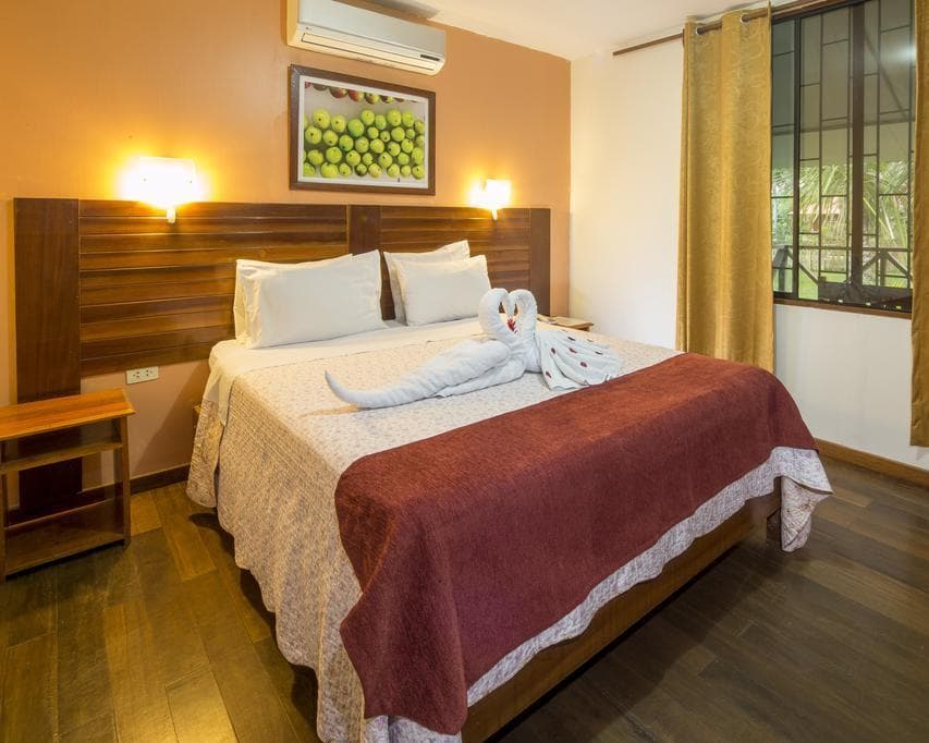 Manish: Hotel Ecológico, 