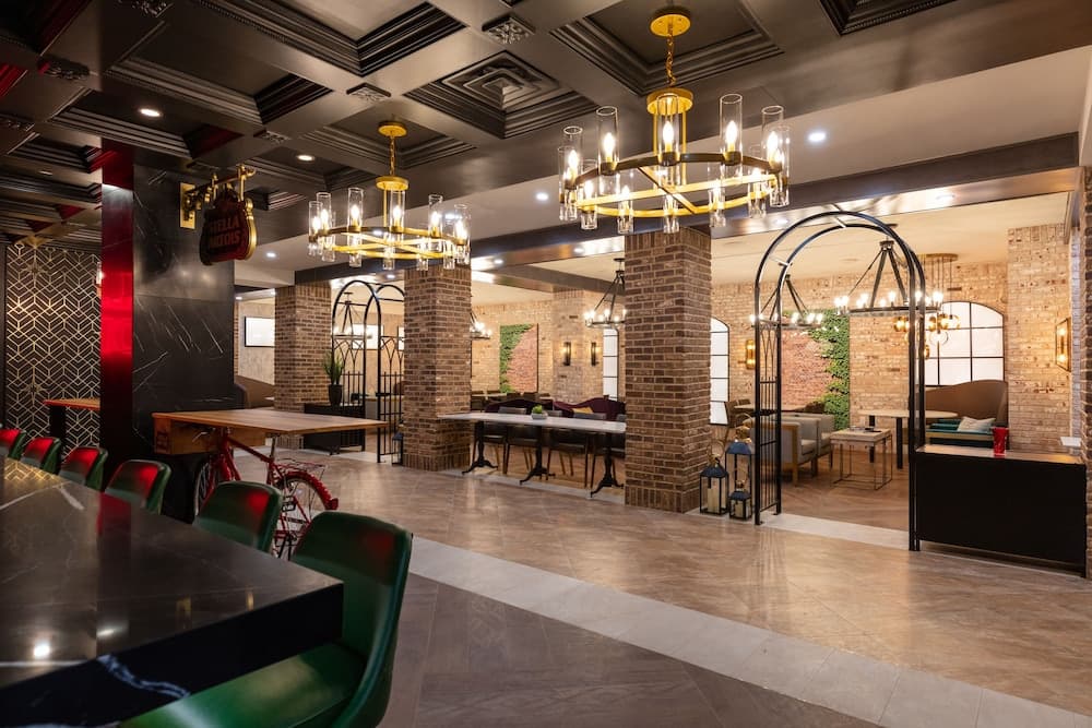 Westgate New York Grand Central, Lobby lounge