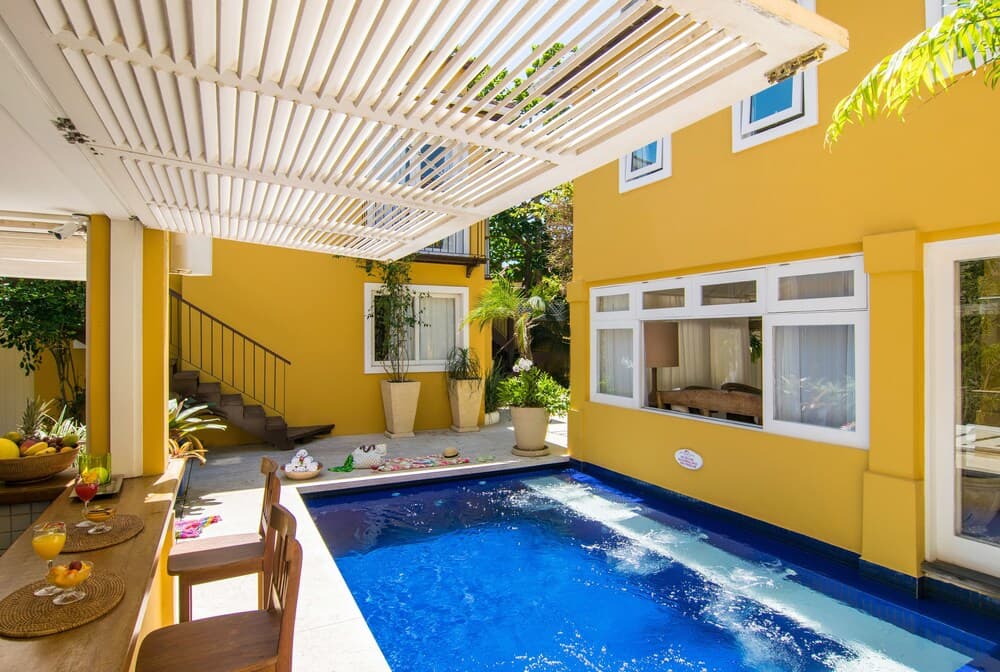 LA CHIMERE, Outdoor pool