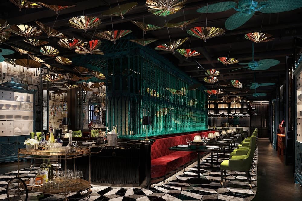 W Muscat, Restaurant