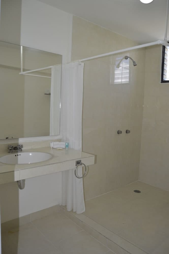 All Ritmo Cancun Resort & Water Park - All Inclusive [EXCLUSIVO BLOQUEOS], Bathroom