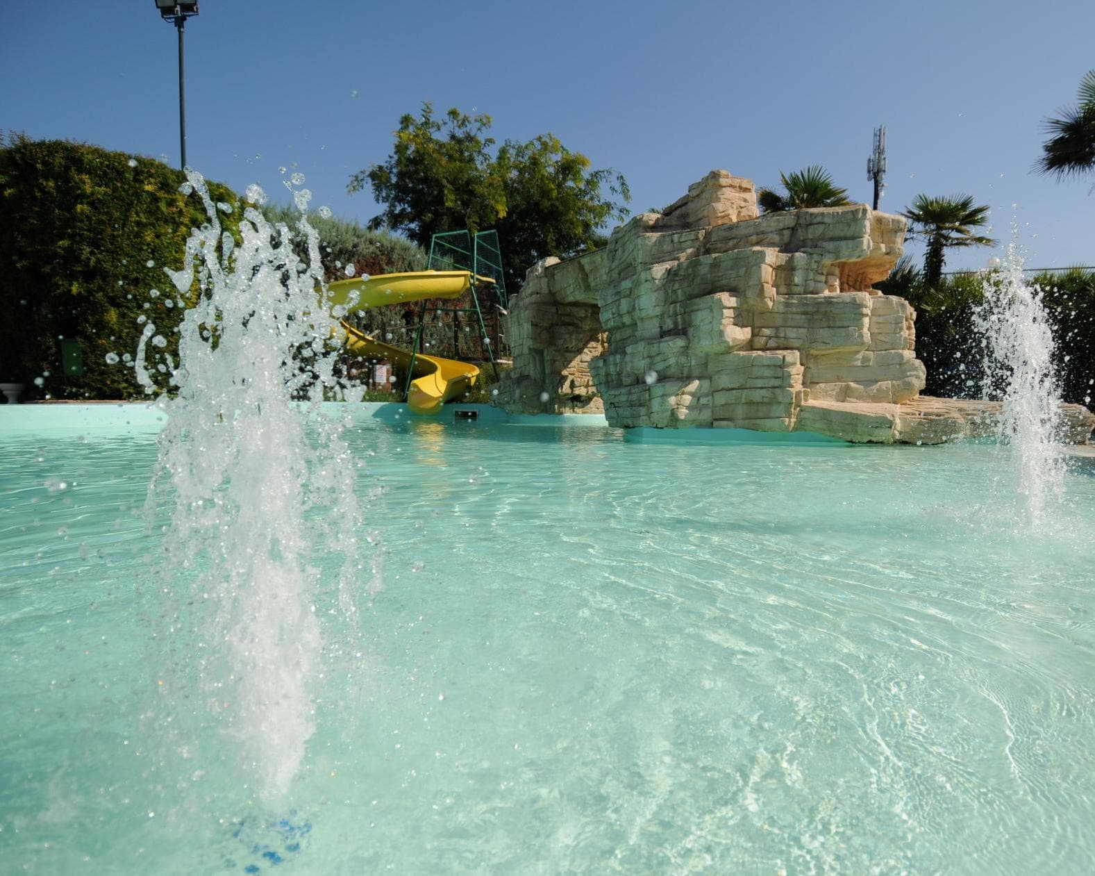 Happy Camp mobile homes in Camping Riccione - GATTINONI, 