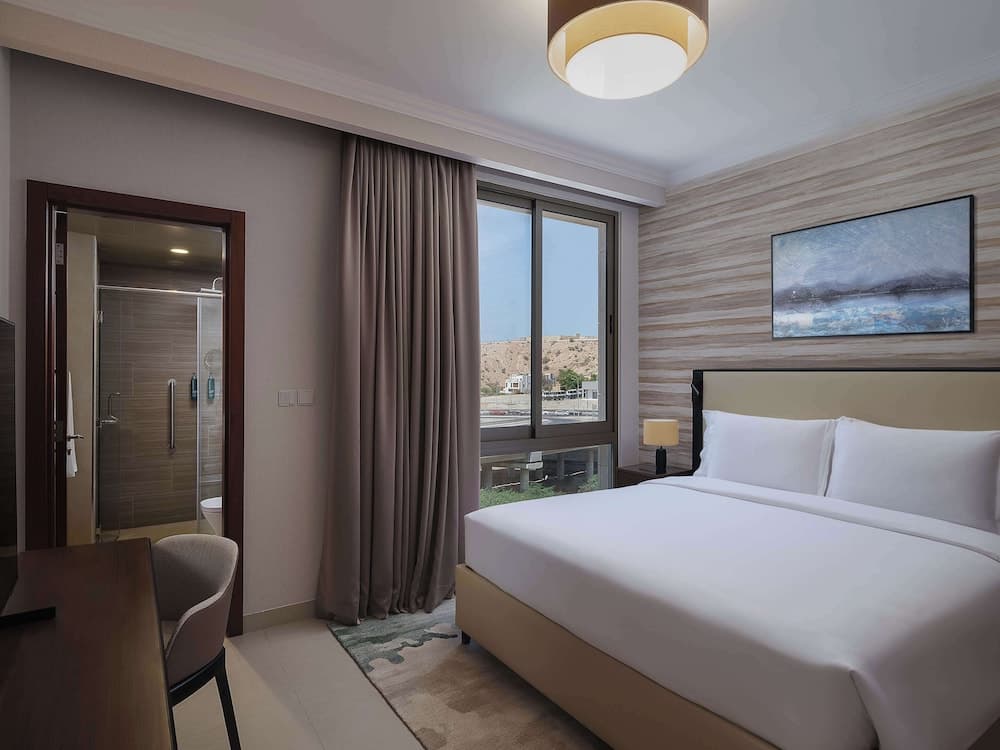 DoubleTree by Hilton Muscat Qurum, Room