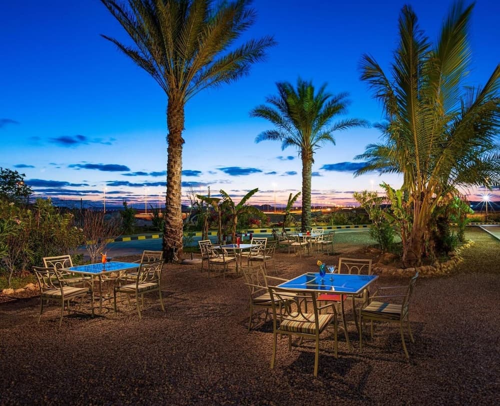 City Hotel Duqm, Restaurant