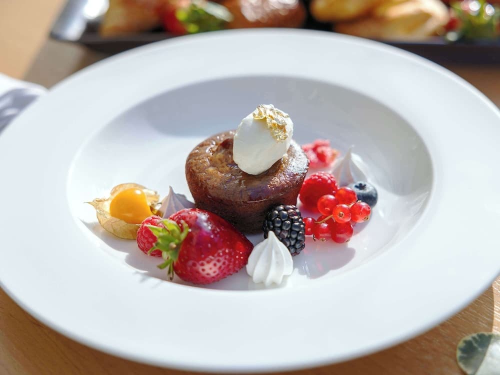 Novotel Muscat Airport, Restaurant