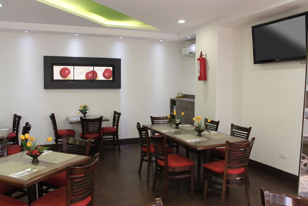 Hotel Premier, Breakfast area