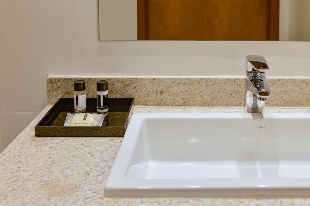 Intercity Anápolis, Bathroom