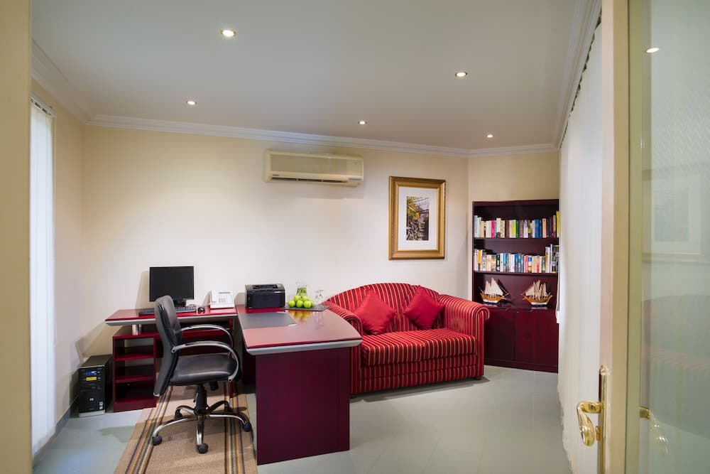 Masira Island Resort, Meeting facility