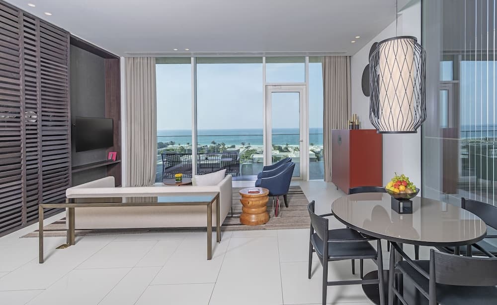 The Oberoi Beach Resort, Al Zorah, Living area