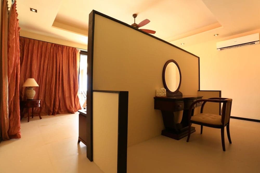 Kihaa Maldives - Trasferimenti Volo Domestico + Barca Veloce Inclusi - Airone Selection, Room