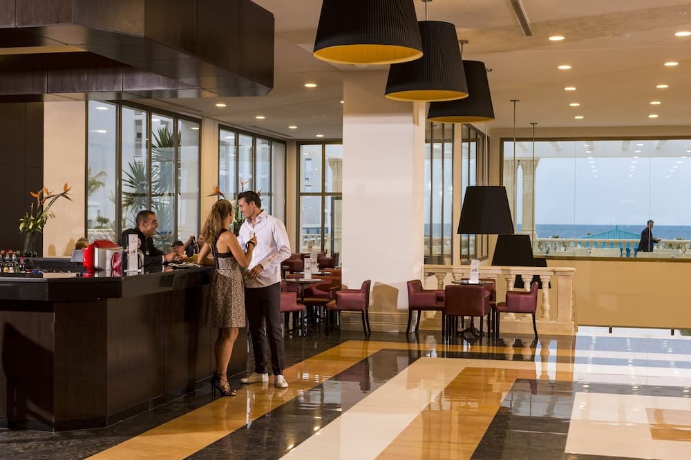 Barceló Concorde Green Park Palace, Lobby sitting area