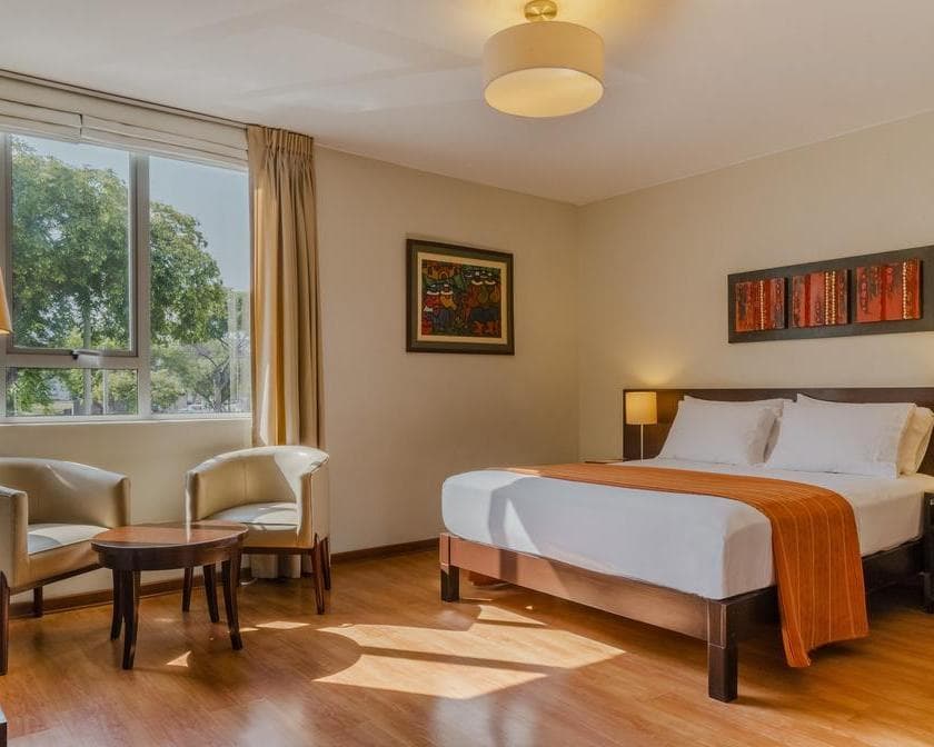 Los Girasoles Hotel , 