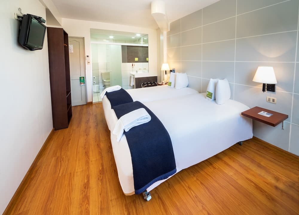 Hotel LP Columbus, Room