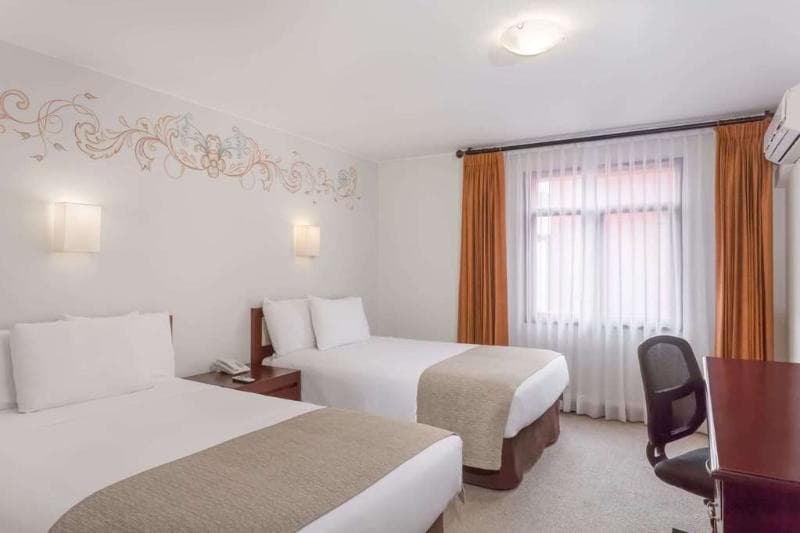 Costa del Sol Ramada Cusco, GEN