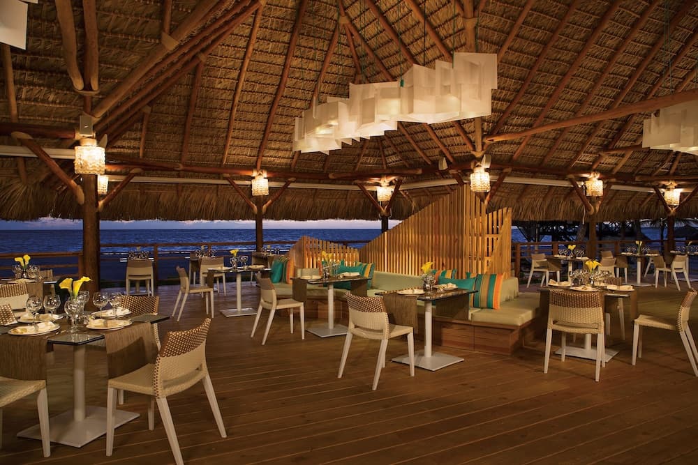 Dreams Royal Beach Punta Cana - All Inclusive, Outdoor dining