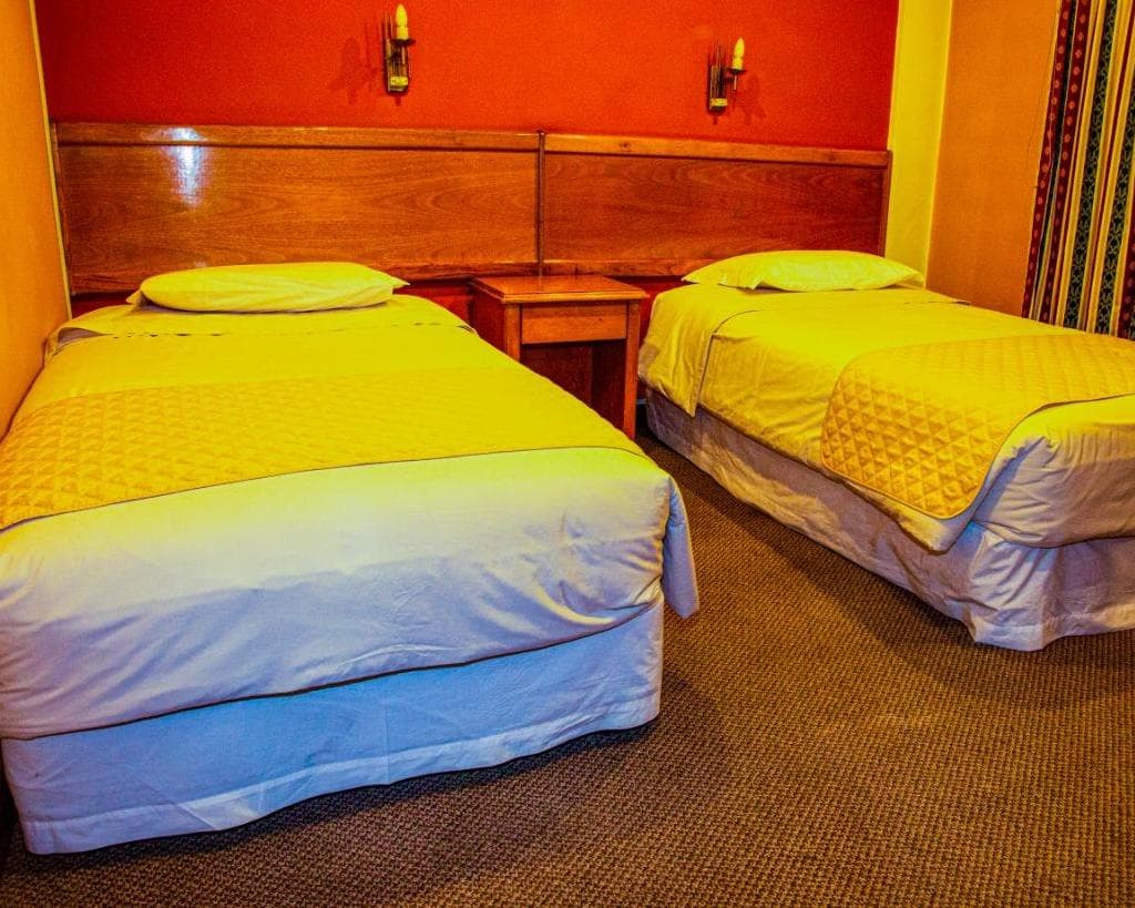 HOTEL CIMA ARGENTUM, 