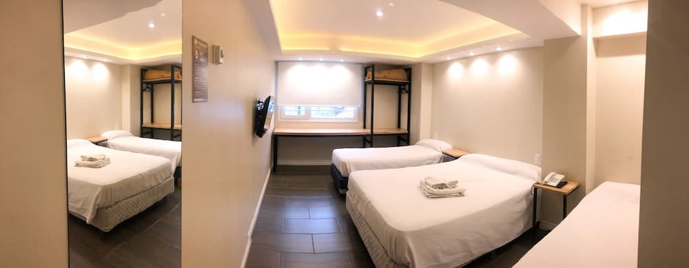 Mónaco Hotel , Room