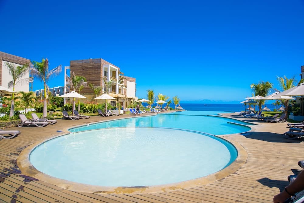 Anelia Resort & Spa, Outdoor pool