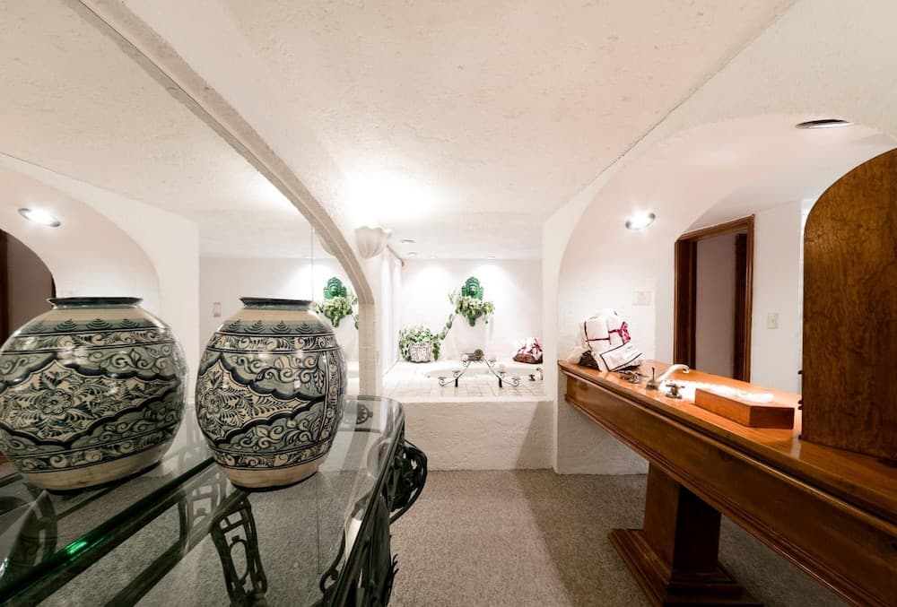 Hotel Misión Guanajuato, Bathroom