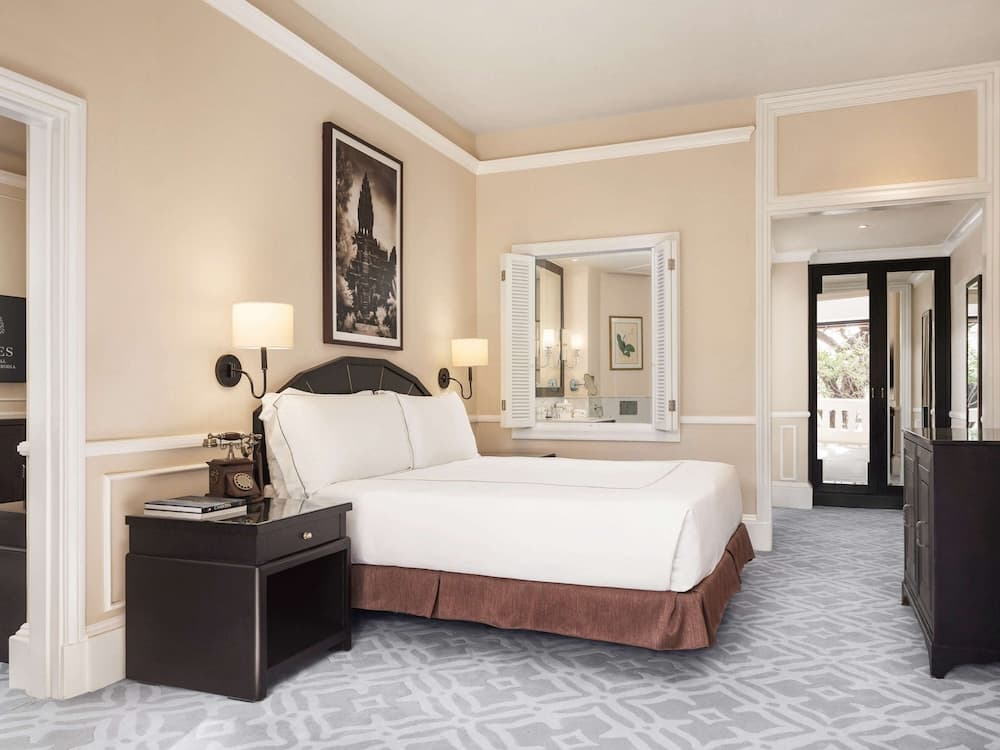 Raffles Hotel Le Royal, Room