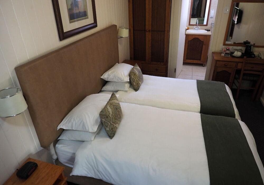 The Graywood Hotel, Room