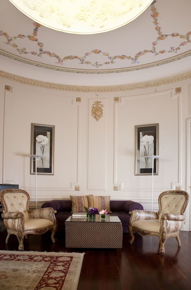 Savoy Hotel, Área común