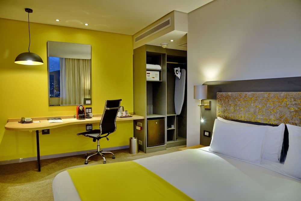 Cresta Grande Cape Town, Room