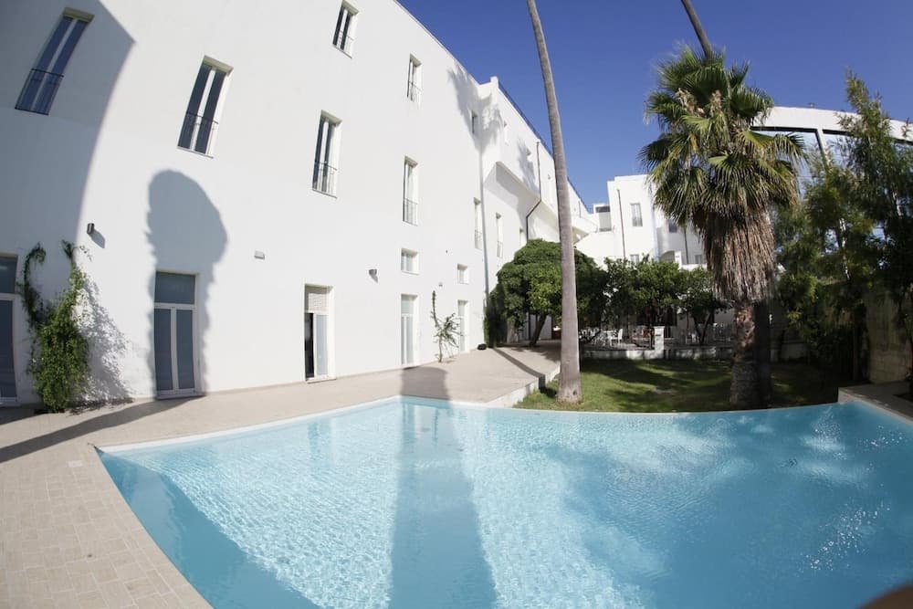 Grand Hotel di Lecce, Pool