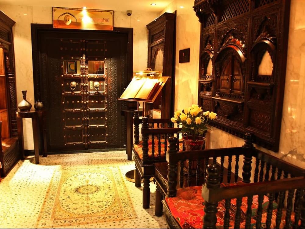 Arabian Courtyard Hotel & Spa, Restaurant