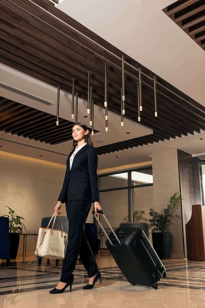 Kyriad Muscat, Lobby