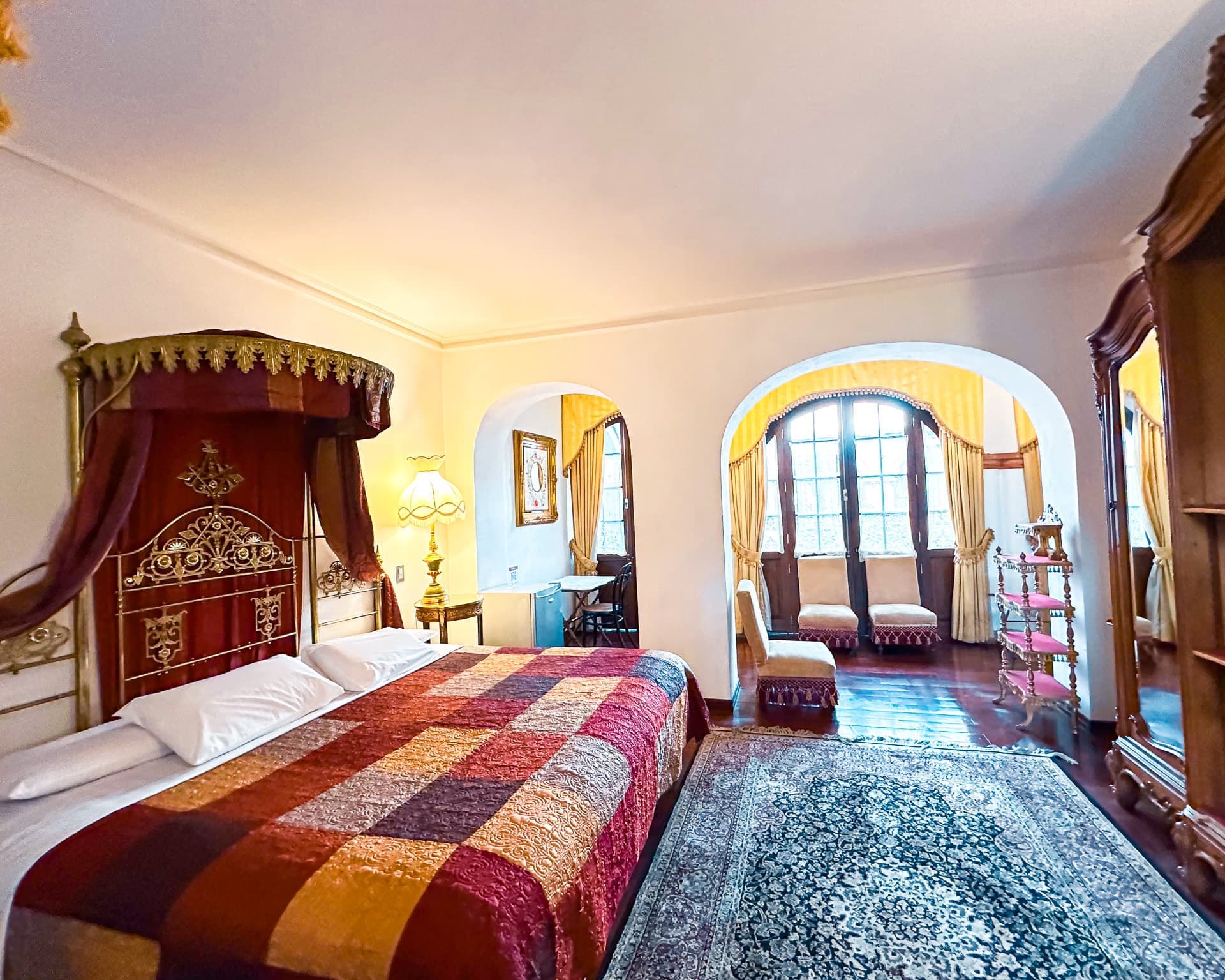 HOTEL PARADOR SANTA MARIA LA REAL, 