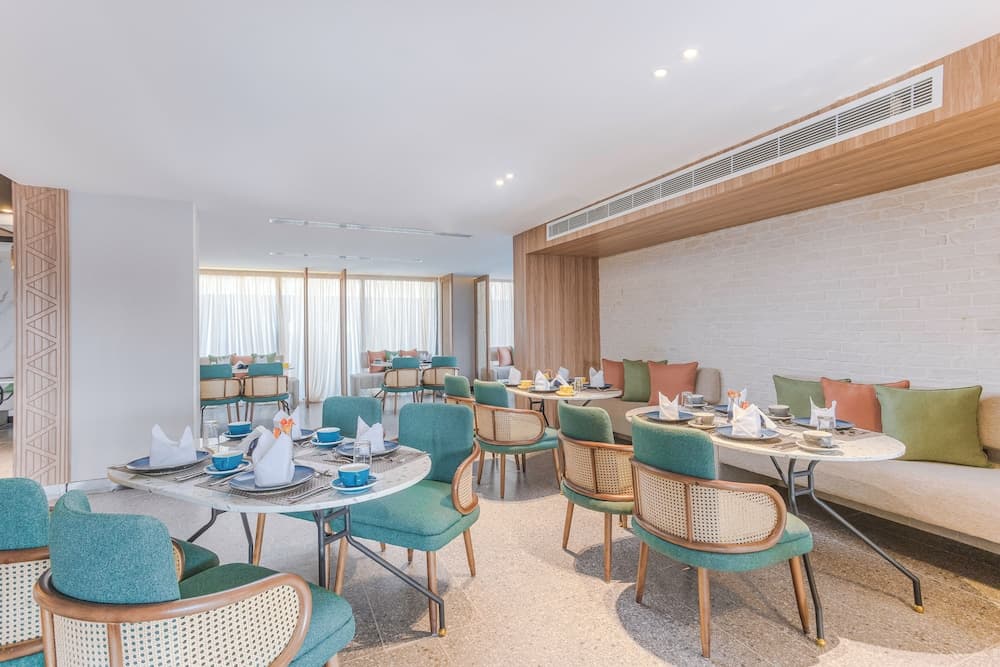 Ewaa Express Hotel-Al Shati, Restaurant