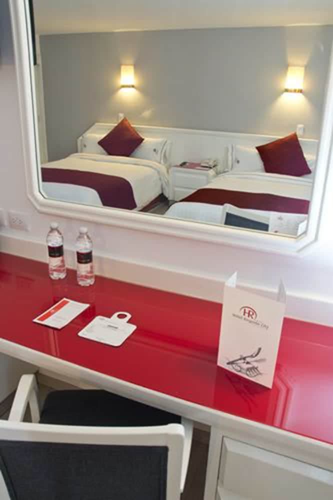 *Regente Hotel, Room