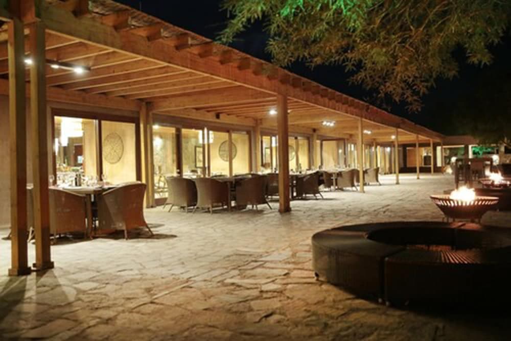 Cumbres San Pedro de Atacama, Exterior