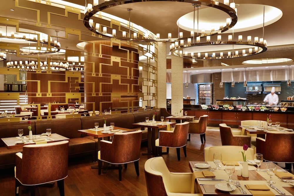 Conrad Makkah, Restaurant