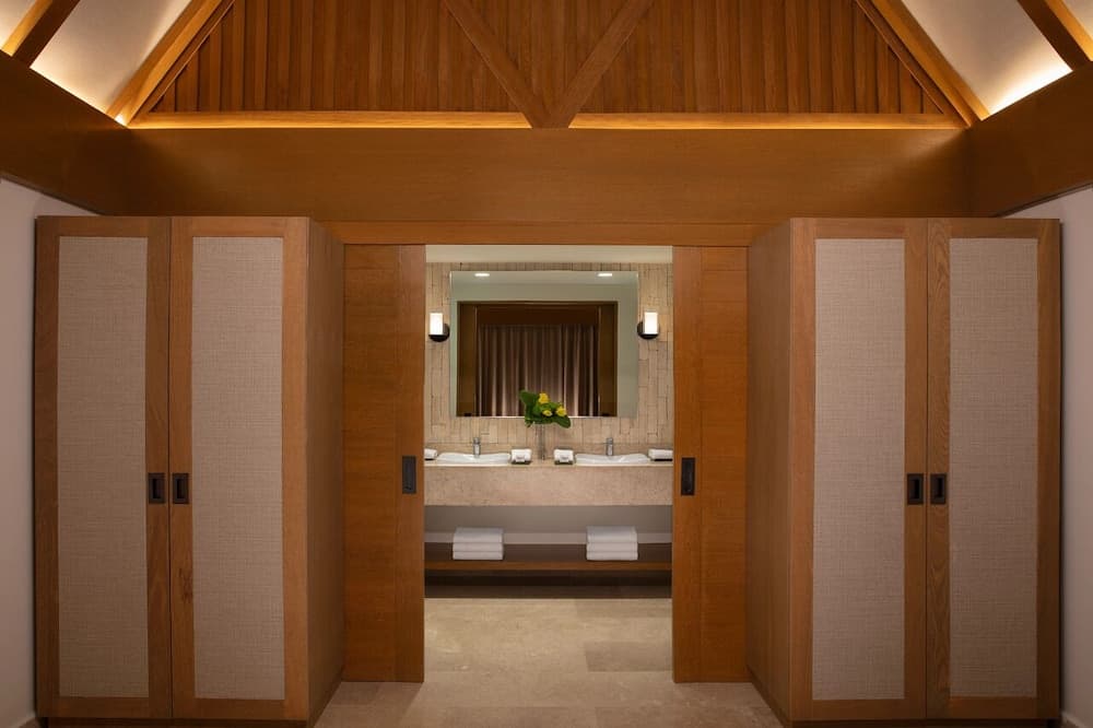 Dreams Sapphire Resort & Spa - All Inclusive, Bathroom