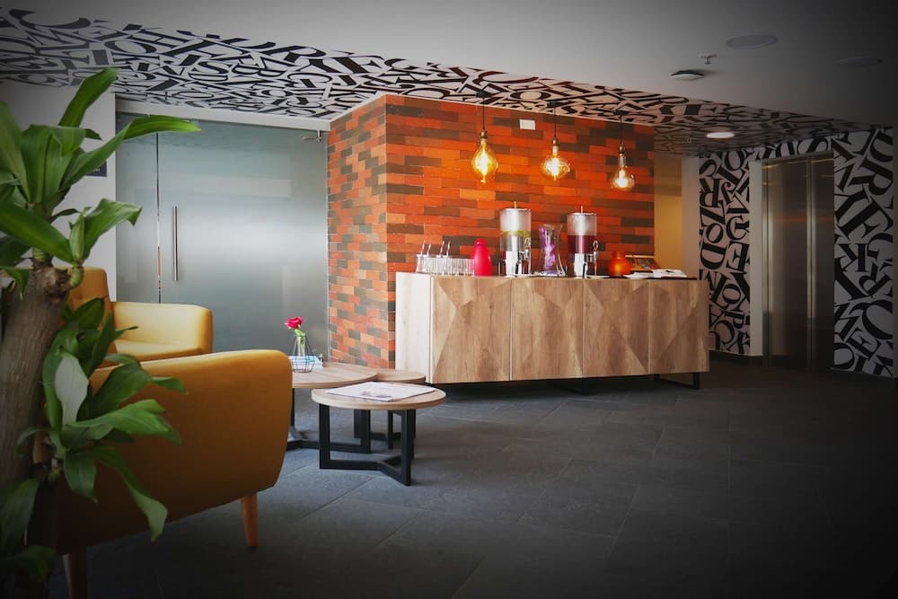 PARK INN BY RADISSON QUITO, Lobby